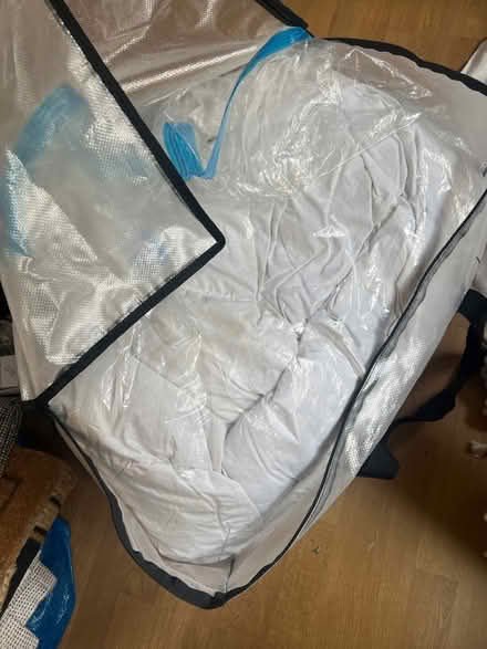 Photo of free Double feather duvet (SE14, Nunhead) #1