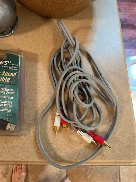 Photo of free Various cables and connectors (South REston) #3
