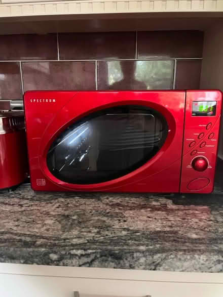 Photo of free Russell Hobbs Microwave & Toaster (Bessacarr Doncaster DN4) #3