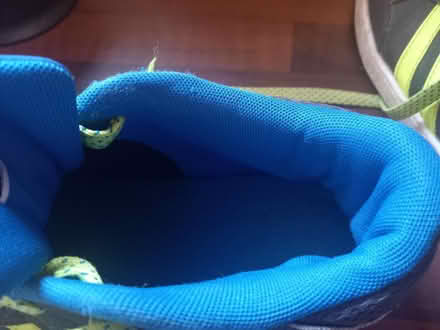 Photo of free Boys Adidas trainers (Mayford GU22) #4
