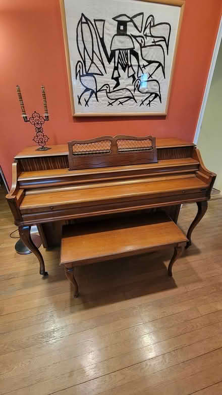 Photo of free Kimball upright PIANO 🎹 (Fayette Road Scarsdale) #3