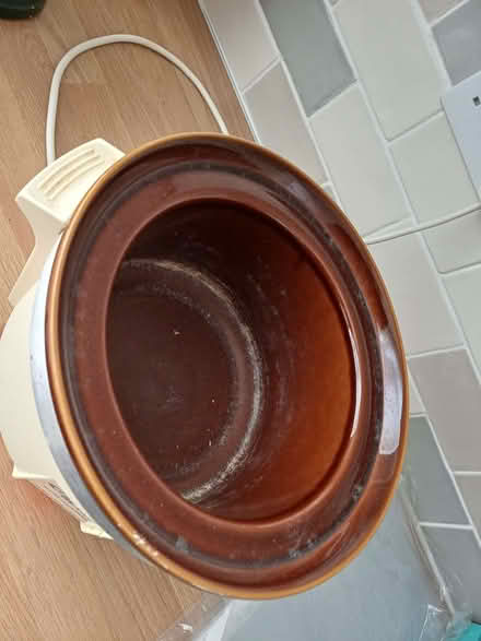 Photo of free Small slow cooker 3 litre (Winkwell HP1) #2