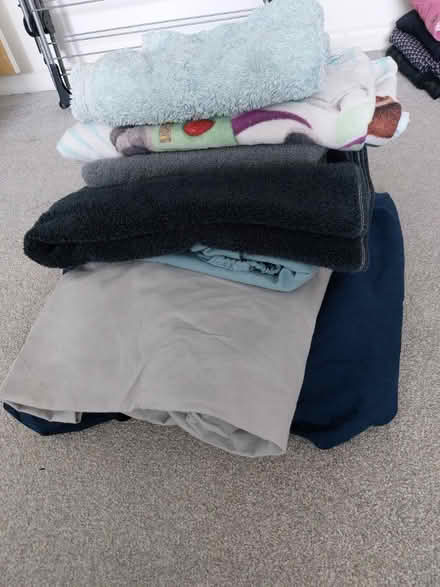 Photo of free Sheets and towels (Tilehurst, Reading) #1