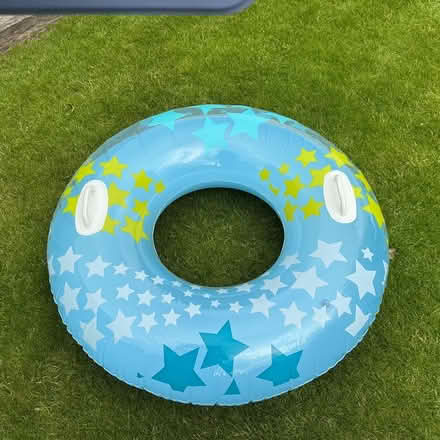 Photo of free Inflatable pool ring. (Beaconsfield HP9) #1