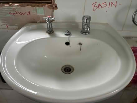 Photo of free Sink and taps (Old town SG1) #2