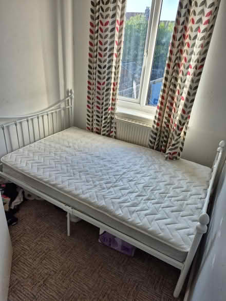 Photo of free 3/4 Double bed and mattress (YO16 Bridlington) #1