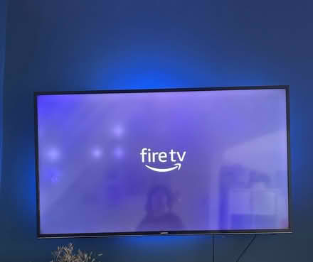 Photo of free 47” TV with white light specks (Reddish SK5) #1
