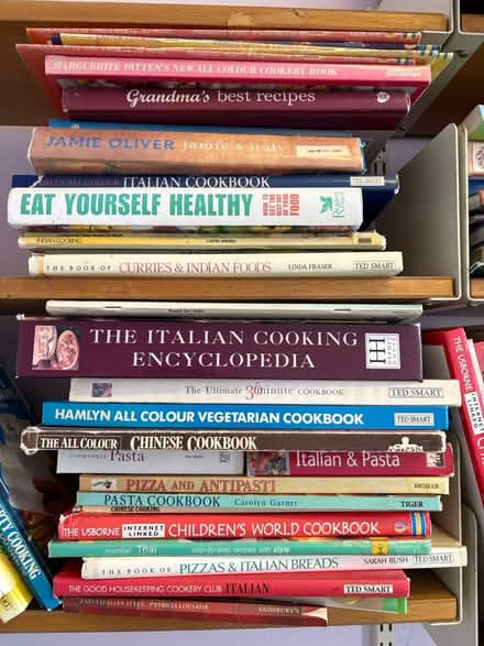 Photo of free Cookbooks (BN1) #1