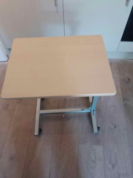 Photo of free Side table (Isleworth TW7 Near Rugby Gd) #1