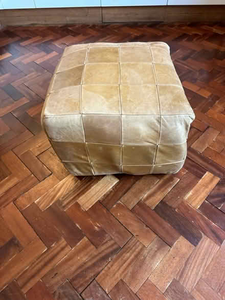 Photo of free Leather ottoman (Nottinghill W10) #3