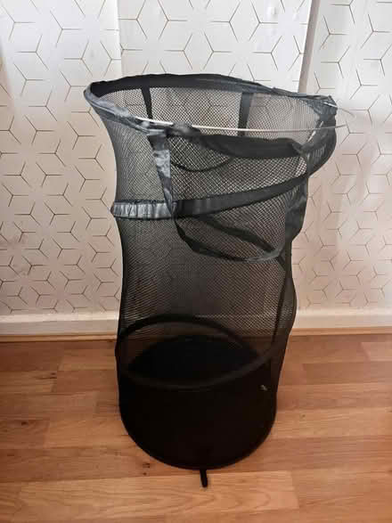 Photo of free Laundry bag and Roller backpack (Croydon) #4