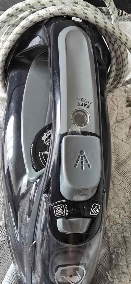 Photo of free Tefal, Ultraglide Anti-Scale (Lambeth) #4