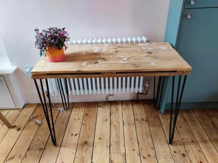 Photo of free Table / desk / workbench (SE24) #1