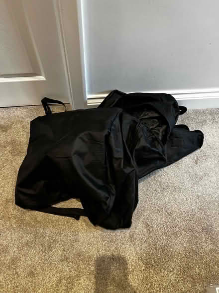 Photo of free Baby seat carrier (Coulsdon (CR5)) #1