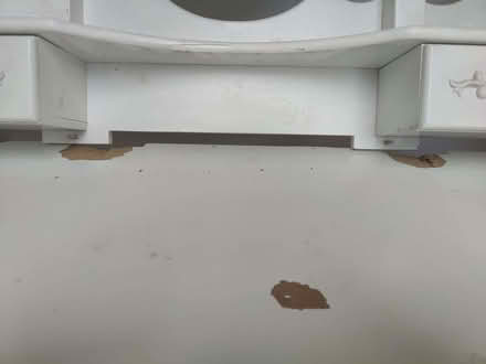 Photo of free Dressing Table with Mirror (Wycombe HP12) #3