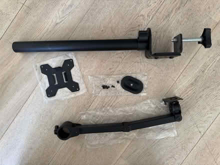 Photo of free BONTEC Single Monitor Arm Desk Mount for 13-32 inch monitor (Earls Court SW5) #1