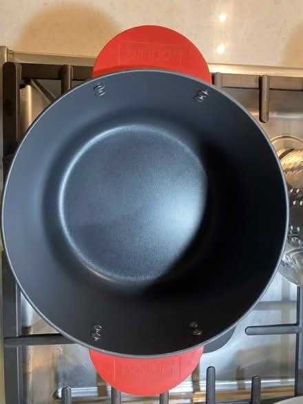Photo of free Cooking/steaming pot (Nr Fresh Pond & Mt Auburn Cem.) #3