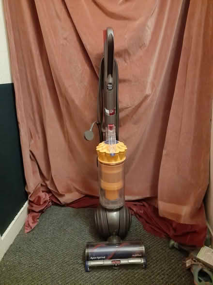 Photo of free Dyson hoover (G20 Glasgow Maryhill) #1