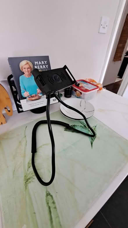 Photo of free Phone stand (Gosport PO13) #2
