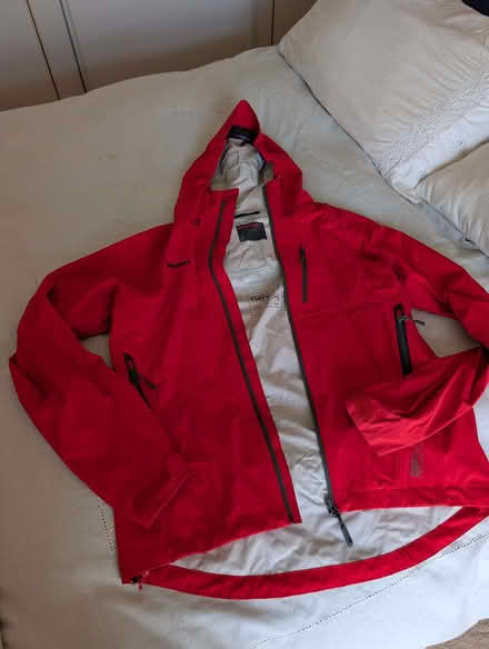 Photo of free Men's Mammut Walking Jacket (Med) (Mold CH7) #1