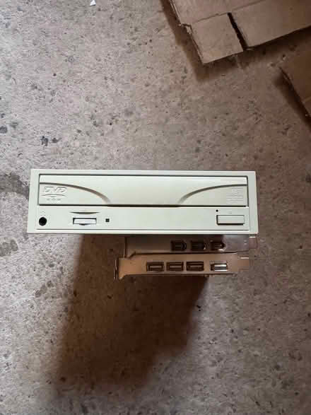 Photo of free Desktop computer (Cheadle Hulme SK8) #3