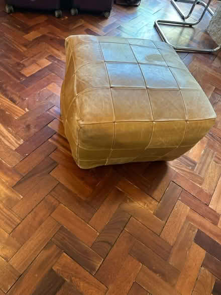 Photo of free Leather ottoman (Nottinghill W10) #2