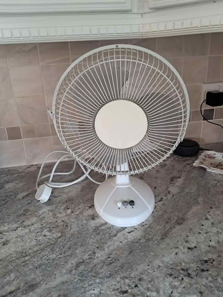 Photo of free Table Fan (Derby DE22) #2