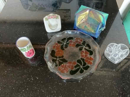 Photo of free Assorted dressing table item. Range of colours (Lythbank SY3) #1