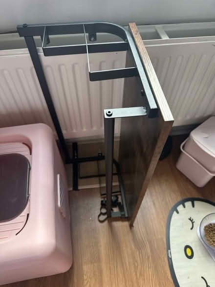 Photo of free Coat shelf (Reddish SK5) #2