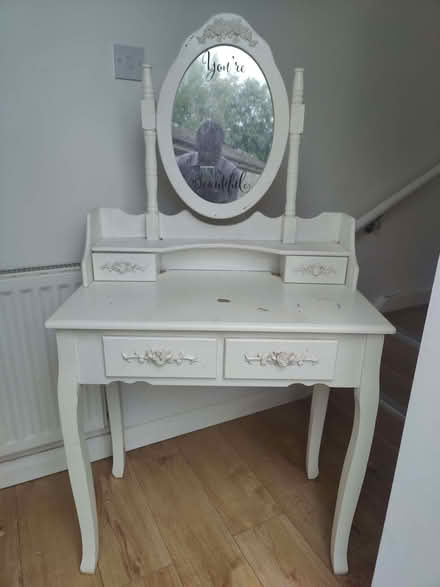 Photo of free Dressing Table with Mirror (Wycombe HP12) #1