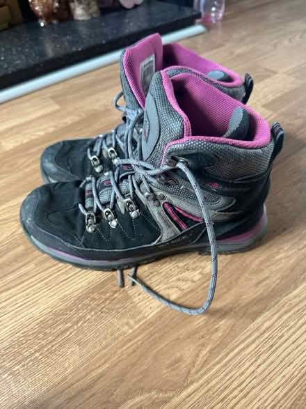 Photo of free Karrimor Ladies Hiking Boots size 6 (Reddish SK5) #3