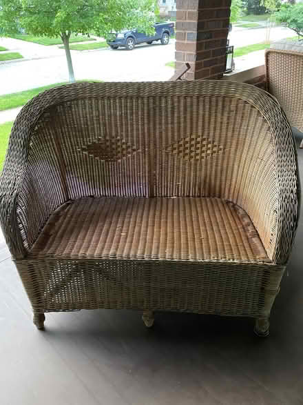 Photo of free Old Wicker Loveseat/Table til 6/10 (Near 11 and Woodward) #2