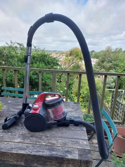Photo of free Currys Essential vacuum cleaner (Surrenden BN1) #2