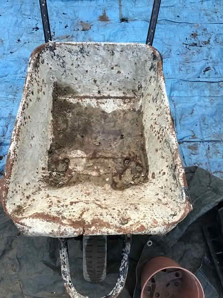 Photo of free Old Wheelbarrow (West Wickham) #1