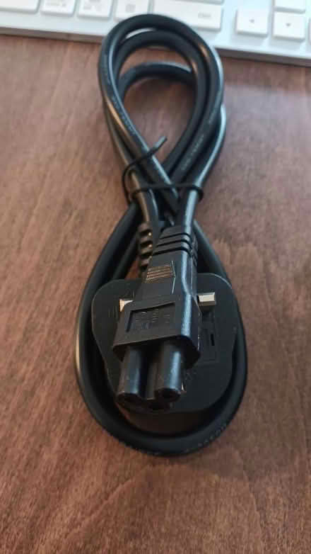 Photo of free Brand new in box AC adaptor &cable (SW11) #4