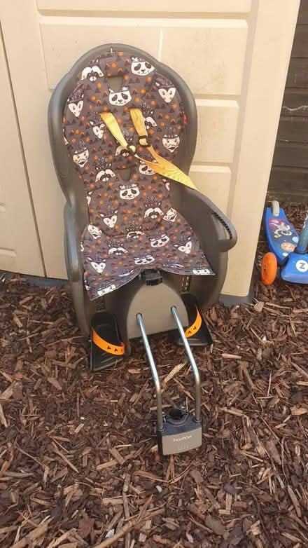 Photo of free Hamax bike seat (Great Shelford) #1