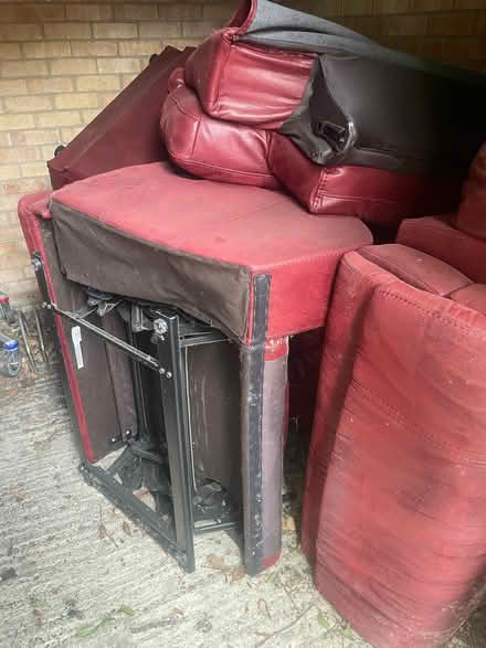Photo of free 3 seater recliner sofa (Slough central SL1) #1