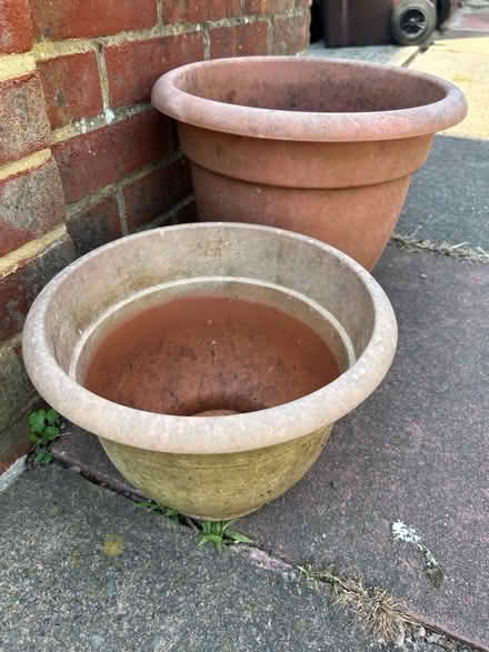 Photo of free Large Garden pots (Hollingdean BN1) #1