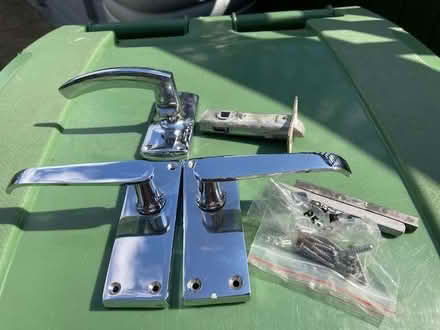 Photo of free Door handles (Purley on Thames RG31) #1