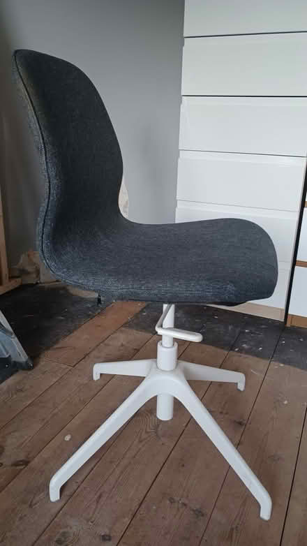 Photo of free Office chair (Surbiton KT5) #2