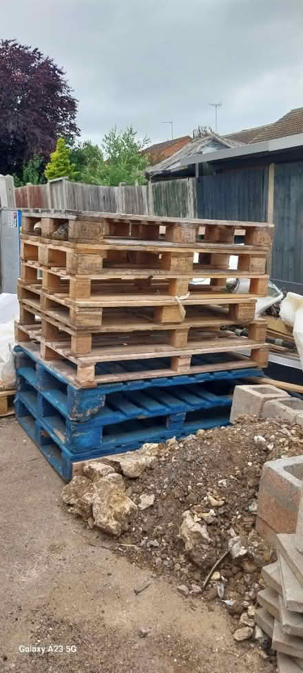 Photo of free Wooden pallets (Hemel Hempstead HP2) #1