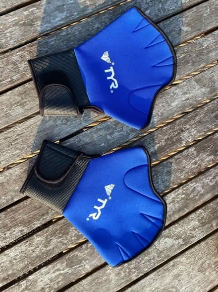 Photo of free Aqua Gloves size M (AB21) #1