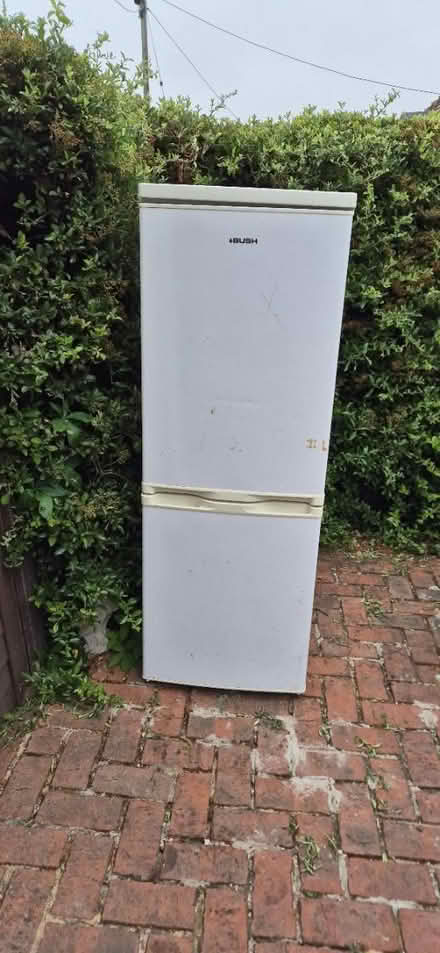Photo of free fridge freezer (Gravesend and area DA12) #1