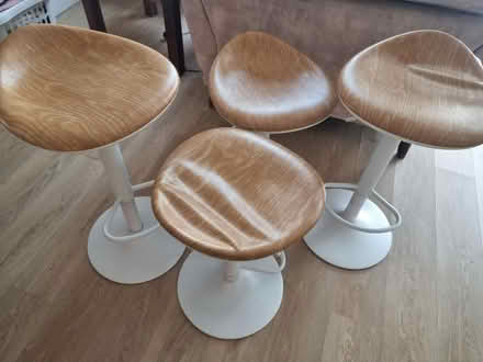 Photo of free 4 kitchen stools (TW7 4FD) #1