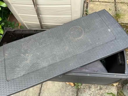 Photo of free Ketter storage box - broken lid (Bromley BR2) #2