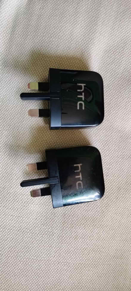 Photo of free HTC usb chargers. 1 amp (Nottingham NG7) #1
