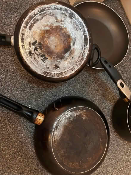 Photo of free Pots/pans (SE19) #2