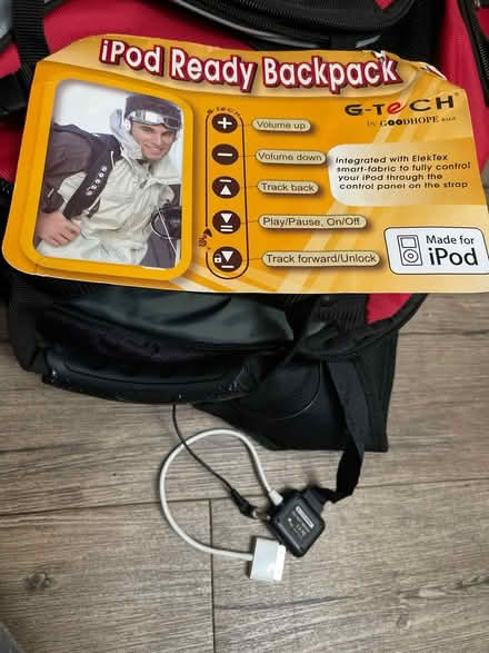 Photo of free G- tech backpack (Sunnyvale near Lawrencestation) #2