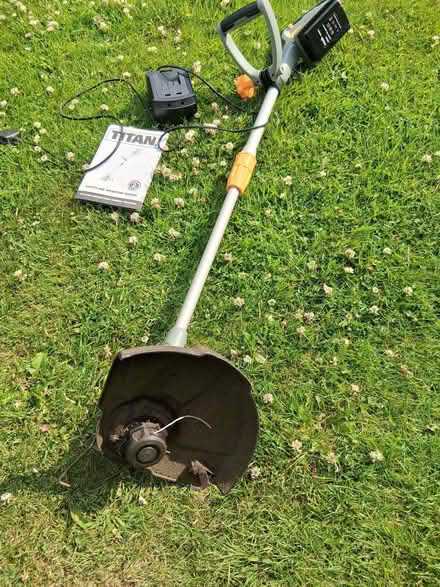 Photo of free Titan cordless strimmer TTI5496TM (not working) (Kenilworth Road DE5) #2