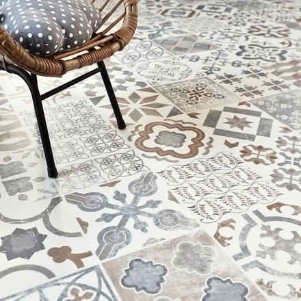 Photo of Lino/Vinyl flooring offcuts (Portslade Village BN41) #3